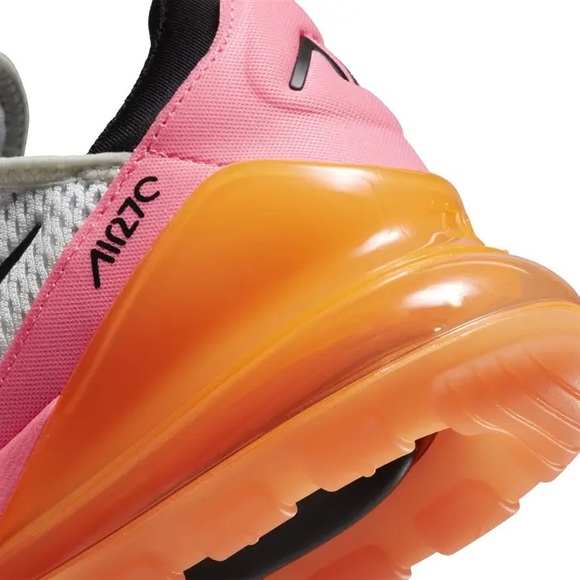 New In Box NIKE Air Max 270 Sneaker Sz 10 Sold Out Everywhere - Picture 9 of 9